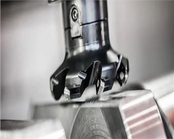 珩磨機(jī)磨頭往復(fù)運(yùn)動(dòng)穩(wěn)定、規(guī)律